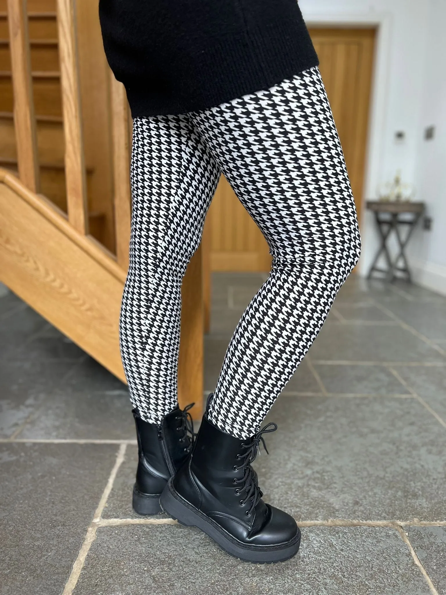 Black and White Soft Touch Dogtooth Leggings