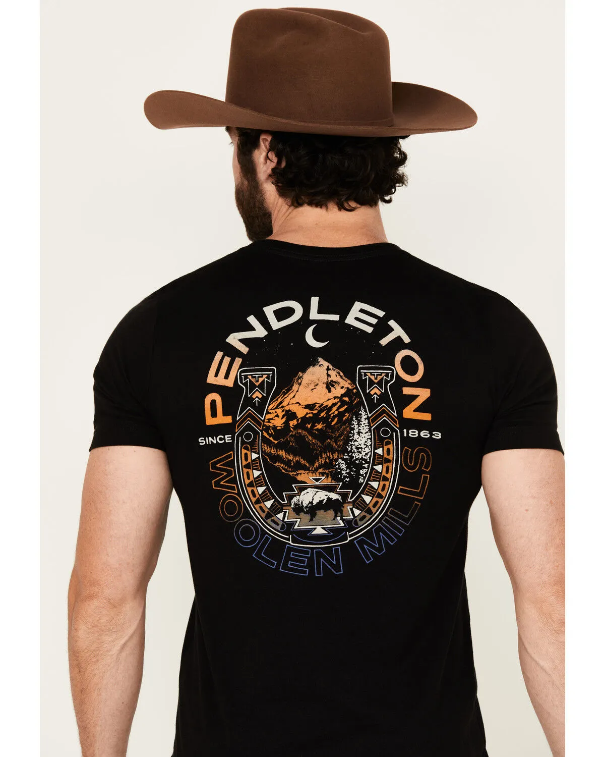 Product Name:  Pendleton Men's Horseshoe Scenic Logo Short Sleeve Graphic T-Shirt