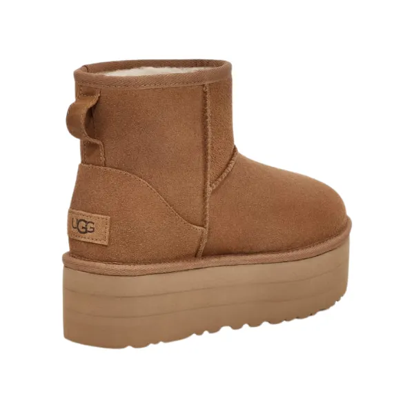 UGG Women's Classic Mini Platform - Chestnut